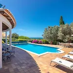 Casa Polgoda Luxury With Ocean Views カルヴォエイロ